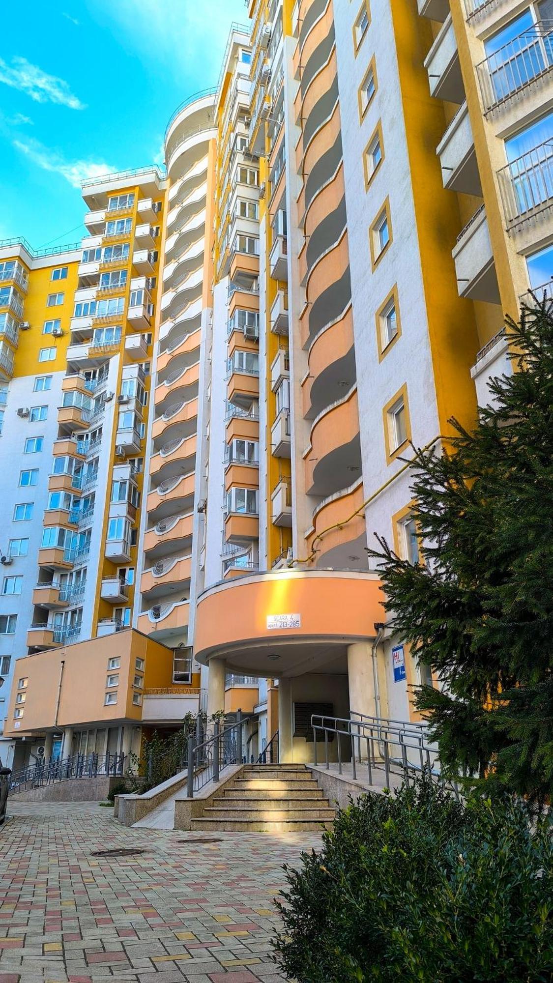 Комната С Двухместной Кроватью В Квартире С Общим Душем И Кухней, Double Room In A Guest Apartment, Camera La Cheie In Apartament Cu Dus Si Bucatarie Comuna Chisinau Exterior photo