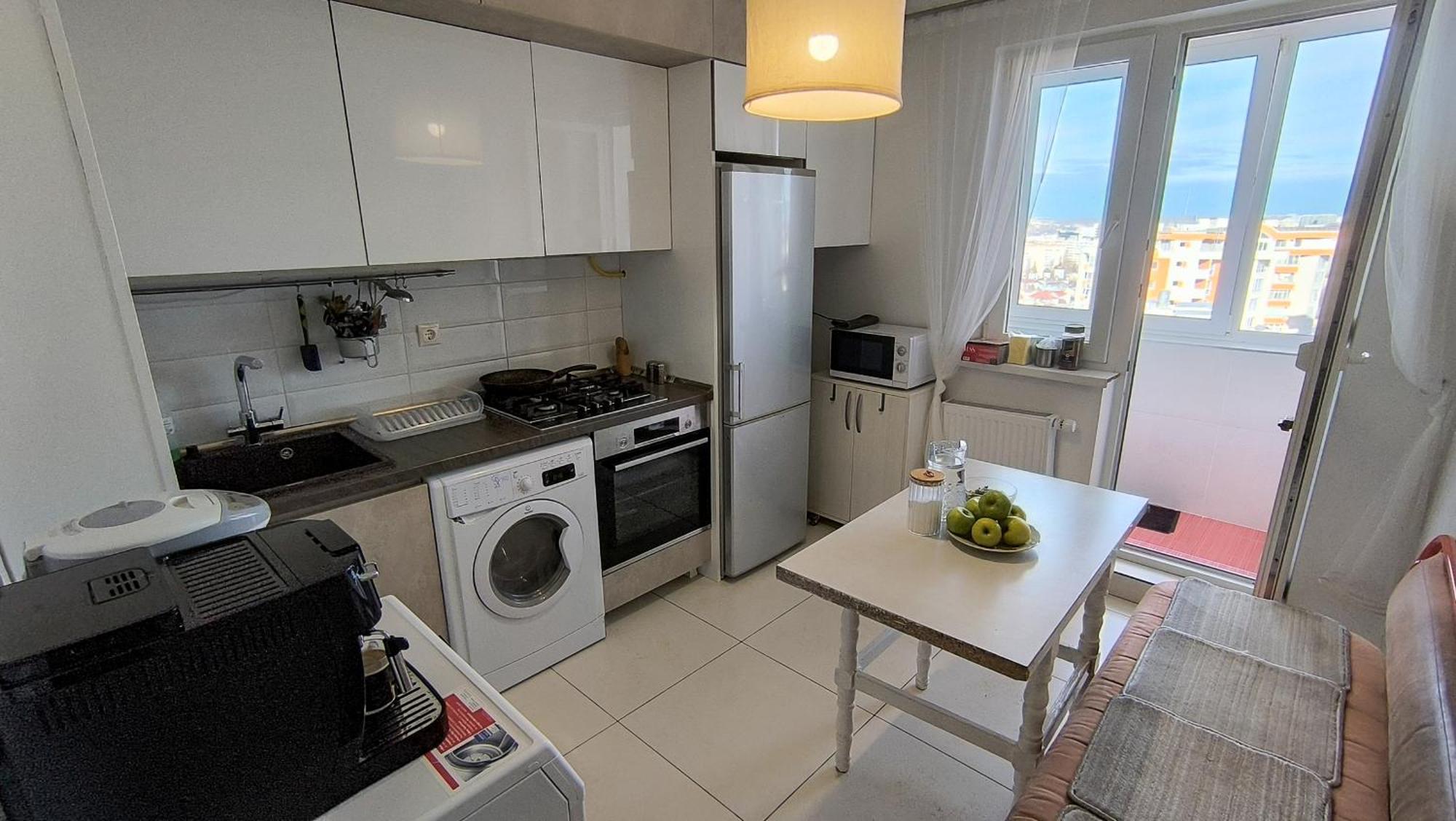 Комната С Двухместной Кроватью В Квартире С Общим Душем И Кухней, Double Room In A Guest Apartment, Camera La Cheie In Apartament Cu Dus Si Bucatarie Comuna Chisinau Exterior photo