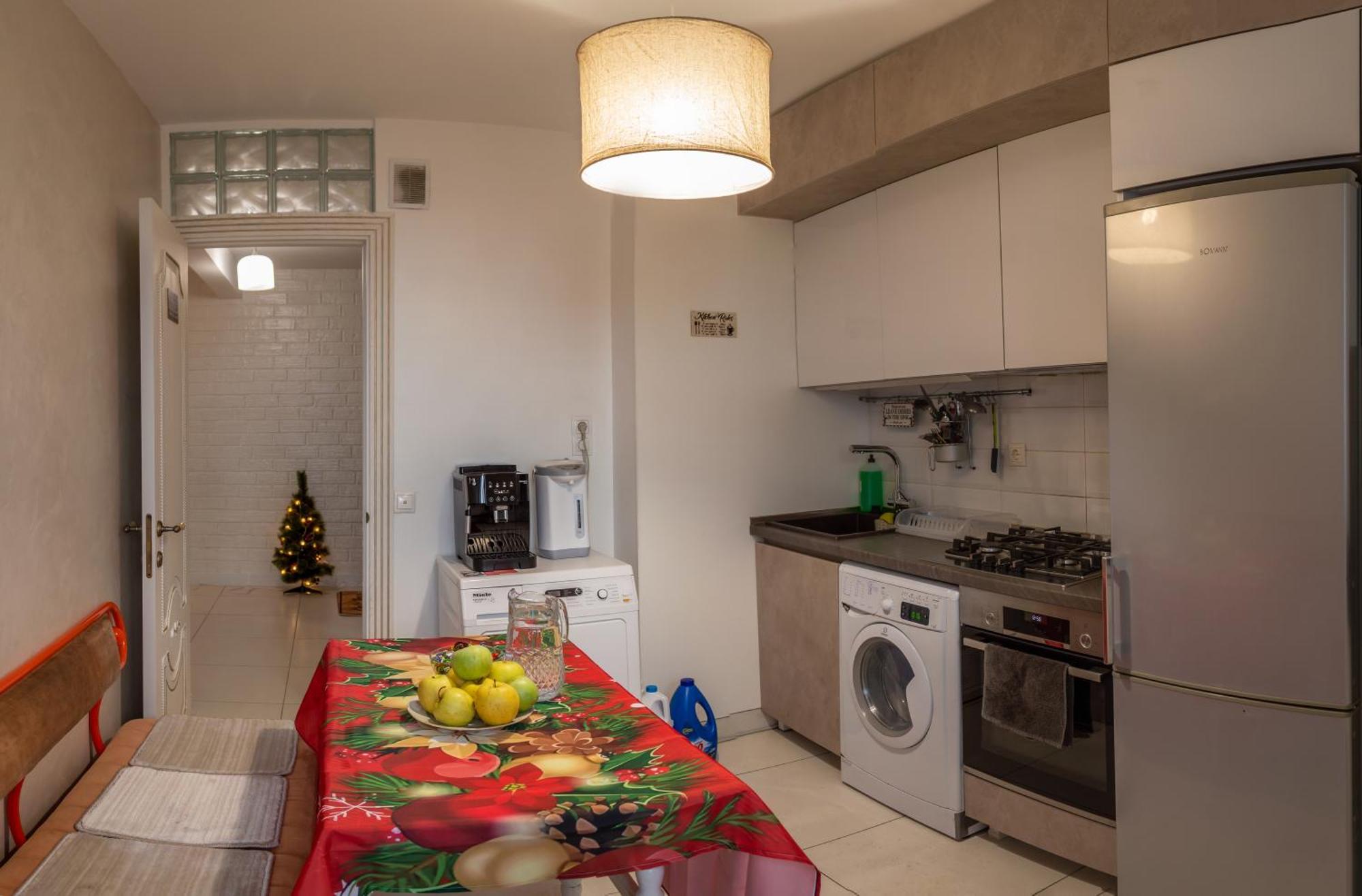 Комната С Двухместной Кроватью В Квартире С Общим Душем И Кухней, Double Room In A Guest Apartment, Camera La Cheie In Apartament Cu Dus Si Bucatarie Comuna Chisinau Exterior photo